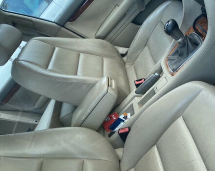 Черный Ауди А4, объемом двигателя 2.5 л и пробегом 265 тыс. км за 4700 $, фото 4 на Automoto.ua