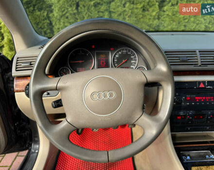 Ауді А4 2001 у Хмельницькому на Automoto.ua Чорний Ауді А4, об'ємом двигуна 2.5 л та пробігом 335 тис. км за 4500 $, фото 19 на Automoto.ua