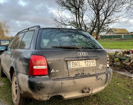 Черный Ауди А4, объемом двигателя 1.9 л и пробегом 2 тыс. км за 600 $, фото 3 на Automoto.ua