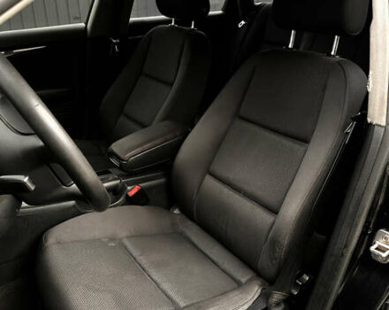 Черный Ауди А4, объемом двигателя 2.5 л и пробегом 340 тыс. км за 4999 $, фото 19 на Automoto.ua