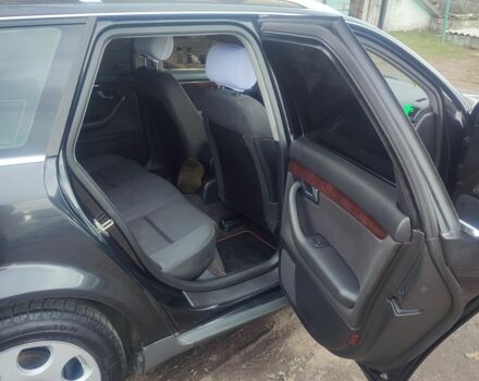 Черный Ауди А4, объемом двигателя 2.5 л и пробегом 265 тыс. км за 3000 $, фото 9 на Automoto.ua