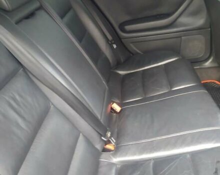 Черный Ауди А4, объемом двигателя 1.98 л и пробегом 225 тыс. км за 5200 $, фото 8 на Automoto.ua