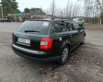 Черный Ауди А4, объемом двигателя 2.5 л и пробегом 300 тыс. км за 4500 $, фото 1 на Automoto.ua