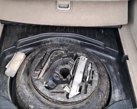 Чорний Ауді А4, об'ємом двигуна 2 л та пробігом 300 тис. км за 4400 $, фото 7 на Automoto.ua