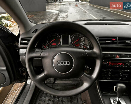 Черный Ауди А4, объемом двигателя 2.5 л и пробегом 340 тыс. км за 4999 $, фото 21 на Automoto.ua