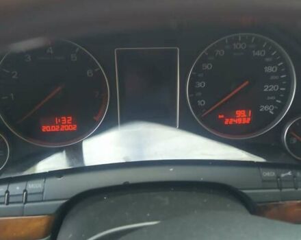 Черный Ауди А4, объемом двигателя 1.98 л и пробегом 225 тыс. км за 5200 $, фото 4 на Automoto.ua