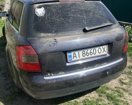 Черный Ауди А4, объемом двигателя 2.5 л и пробегом 280 тыс. км за 4000 $, фото 5 на Automoto.ua