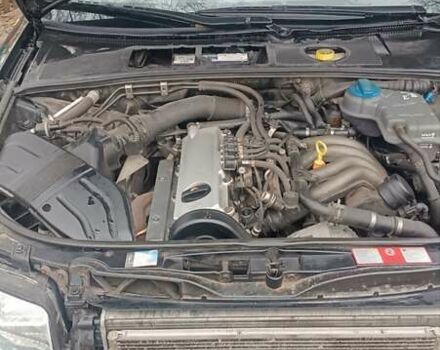 Черный Ауди А4, объемом двигателя 1.6 л и пробегом 212 тыс. км за 4200 $, фото 5 на Automoto.ua