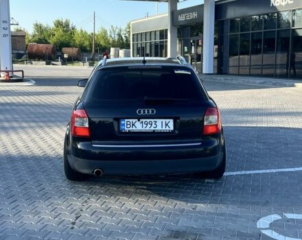Ауді А4 2002 у Вінниці на Automoto.ua Чорний Ауді А4, об'ємом двигуна 2 л та пробігом 367 тис. км за 4750 $, фото 7 на Automoto.ua