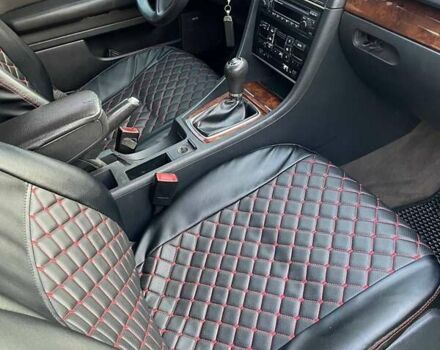 Черный Ауди А4, объемом двигателя 2.5 л и пробегом 350 тыс. км за 4999 $, фото 6 на Automoto.ua