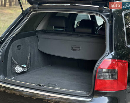 Черный Ауди А4, объемом двигателя 2.5 л и пробегом 378 тыс. км за 5500 $, фото 6 на Automoto.ua