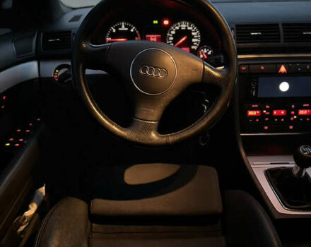 Ауди А4 2003 в Ивано-Франковске на Automoto.ua Черный Ауди А4, объемом двигателя 1.9 л и пробегом 320 тыс. км за 4850 $, фото 27 на Automoto.ua