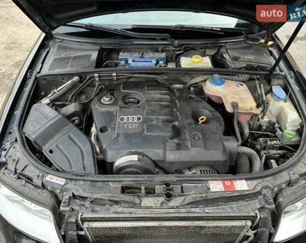 Чорний Ауді А4, об'ємом двигуна 1.9 л та пробігом 430 тис. км за 5500 $, фото 15 на Automoto.ua