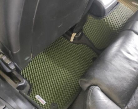 Черный Ауди А4, объемом двигателя 2.5 л и пробегом 398 тыс. км за 3600 $, фото 10 на Automoto.ua