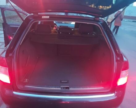 Чорний Ауді А4, об'ємом двигуна 0 л та пробігом 345 тис. км за 3000 $, фото 9 на Automoto.ua