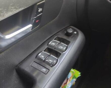 Чорний Ауді А4, об'ємом двигуна 2.5 л та пробігом 400 тис. км за 3500 $, фото 5 на Automoto.ua