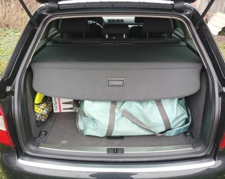 Чорний Ауді А4, об'ємом двигуна 1.8 л та пробігом 278 тис. км за 5500 $, фото 4 на Automoto.ua