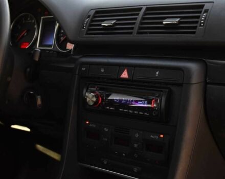 Черный Ауди А4, объемом двигателя 1.6 л и пробегом 187 тыс. км за 6750 $, фото 12 на Automoto.ua