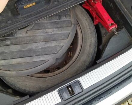 Черный Ауди А4, объемом двигателя 2.5 л и пробегом 348 тыс. км за 2500 $, фото 11 на Automoto.ua