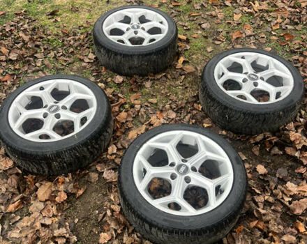 Чорний Ауді А4, об'ємом двигуна 1.6 л та пробігом 230 тис. км за 5600 $, фото 15 на Automoto.ua