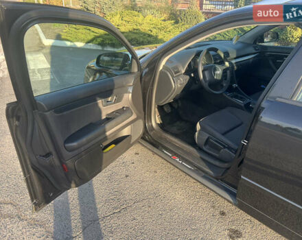 Чорний Ауді А4, об'ємом двигуна 1.6 л та пробігом 230 тис. км за 5600 $, фото 8 на Automoto.ua