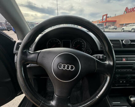 Черный Ауди А4, объемом двигателя 1.98 л и пробегом 272 тыс. км за 5000 $, фото 8 на Automoto.ua