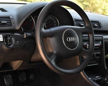 Черный Ауди А4, объемом двигателя 1.6 л и пробегом 187 тыс. км за 6750 $, фото 6 на Automoto.ua