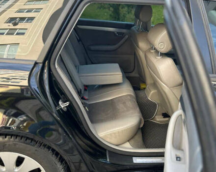 Чорний Ауді А4, об'ємом двигуна 2 л та пробігом 395 тис. км за 5950 $, фото 38 на Automoto.ua