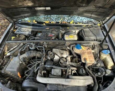 Чорний Ауді А4, об'ємом двигуна 0 л та пробігом 364 тис. км за 2500 $, фото 7 на Automoto.ua