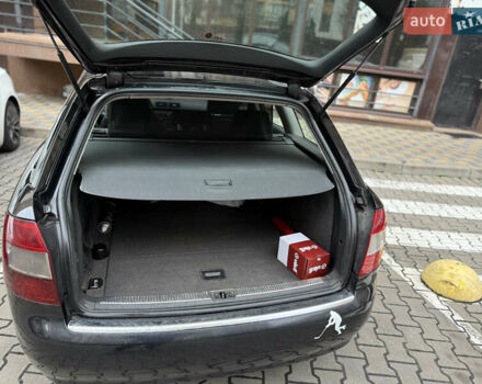 Черный Ауди А4, объемом двигателя 1.9 л и пробегом 300 тыс. км за 2850 $, фото 16 на Automoto.ua