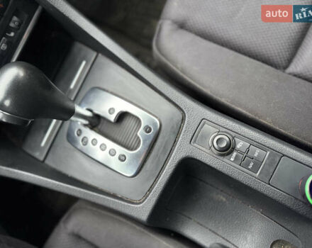 Черный Ауди А4, объемом двигателя 1.9 л и пробегом 300 тыс. км за 2850 $, фото 10 на Automoto.ua