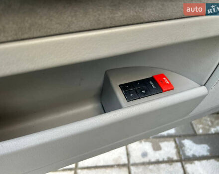 Чорний Ауді А4, об'ємом двигуна 2 л та пробігом 395 тис. км за 5950 $, фото 21 на Automoto.ua