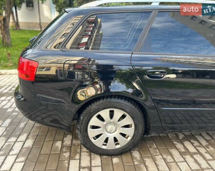 Чорний Ауді А4, об'ємом двигуна 2 л та пробігом 395 тис. км за 5950 $, фото 10 на Automoto.ua