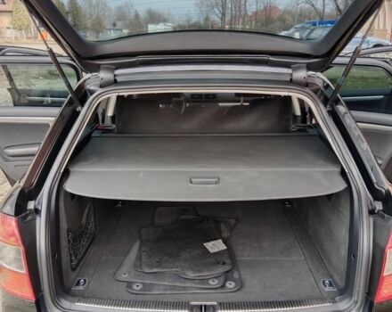 Черный Ауди А4, объемом двигателя 1.6 л и пробегом 258 тыс. км за 6200 $, фото 1 на Automoto.ua