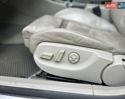 Чорний Ауді А4, об'ємом двигуна 2 л та пробігом 395 тис. км за 5950 $, фото 26 на Automoto.ua