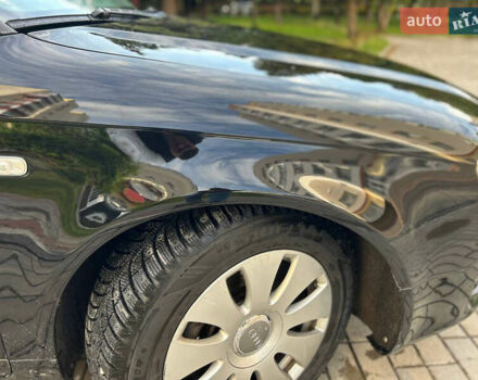 Чорний Ауді А4, об'ємом двигуна 2 л та пробігом 395 тис. км за 5950 $, фото 8 на Automoto.ua