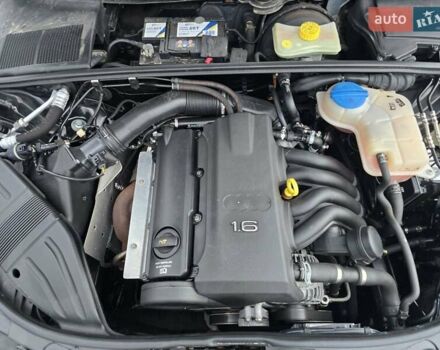 Черный Ауди А4, объемом двигателя 1.6 л и пробегом 221 тыс. км за 5999 $, фото 45 на Automoto.ua