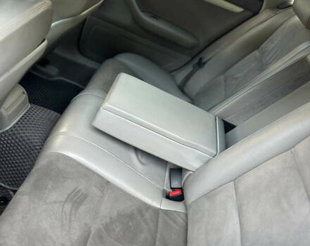 Чорний Ауді А4, об'ємом двигуна 2 л та пробігом 395 тис. км за 5950 $, фото 32 на Automoto.ua