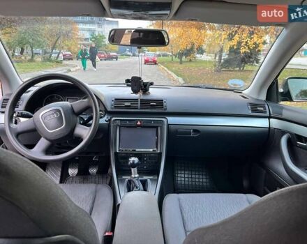 Ауді А4 2004 у Терновке на Automoto.ua Чорний Ауді А4, об'ємом двигуна 2 л та пробігом 230 тис. км за 6300 $, фото 7 на Automoto.ua