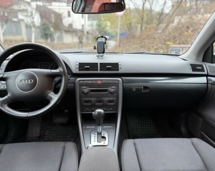 Черный Ауди А4, объемом двигателя 1.9 л и пробегом 300 тыс. км за 2850 $, фото 6 на Automoto.ua