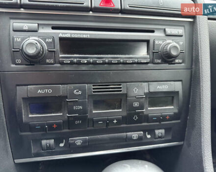 Черный Ауди А4, объемом двигателя 1.9 л и пробегом 300 тыс. км за 2850 $, фото 9 на Automoto.ua