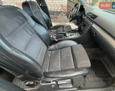 Черный Ауди А4, объемом двигателя 2.5 л и пробегом 393 тыс. км за 4700 $, фото 3 на Automoto.ua