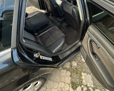 Черный Ауди А4, объемом двигателя 2.5 л и пробегом 393 тыс. км за 4700 $, фото 5 на Automoto.ua