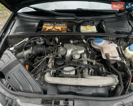 Черный Ауди А4, объемом двигателя 2.5 л и пробегом 430 тыс. км за 7400 $, фото 8 на Automoto.ua