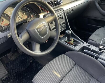 Черный Ауди А4, объемом двигателя 2 л и пробегом 350 тыс. км за 6000 $, фото 6 на Automoto.ua