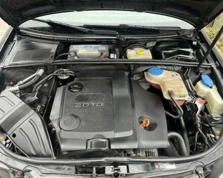 Черный Ауди А4, объемом двигателя 2 л и пробегом 276 тыс. км за 2850 $, фото 18 на Automoto.ua