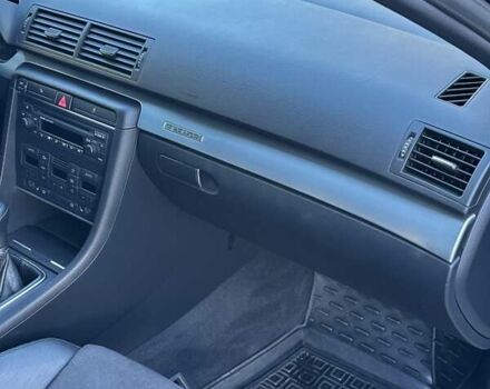 Чорний Ауді А4, об'ємом двигуна 1.98 л та пробігом 270 тис. км за 8700 $, фото 7 на Automoto.ua