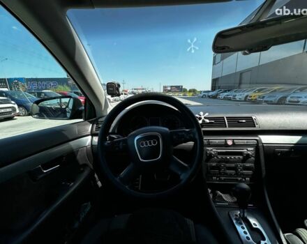 Черный Ауди А4, объемом двигателя 2 л и пробегом 318 тыс. км за 6940 $, фото 25 на Automoto.ua