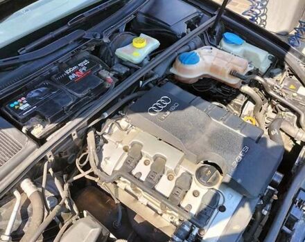 Чорний Ауді А4, об'ємом двигуна 2 л та пробігом 260 тис. км за 6100 $, фото 4 на Automoto.ua