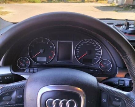 Чорний Ауді А4, об'ємом двигуна 2 л та пробігом 260 тис. км за 6100 $, фото 2 на Automoto.ua